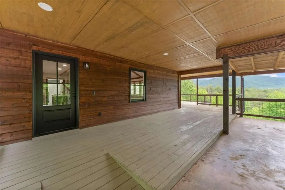 707 S Fern Cove Road S Sautee Nacoochee, GA 30571