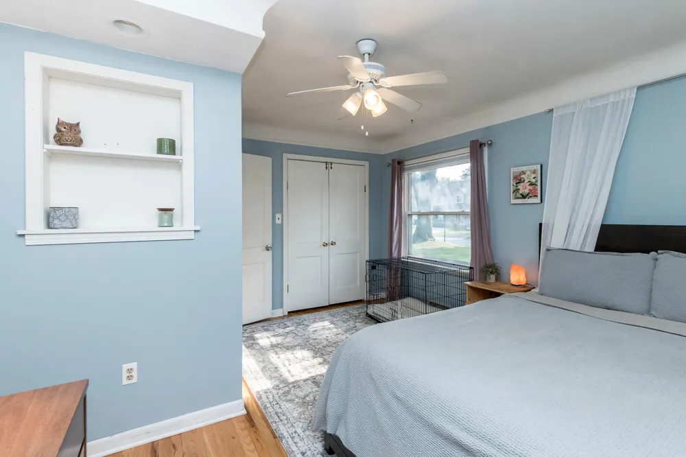 18951 Sunset Street Livonia, MI 48152