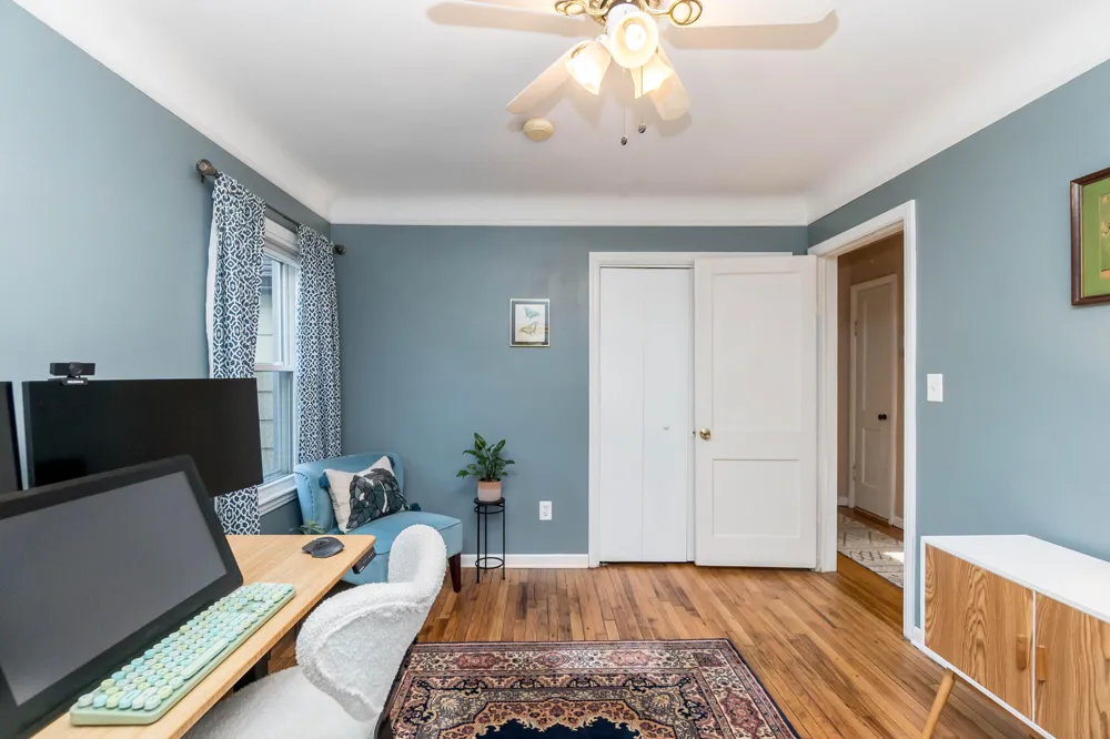 18951 Sunset Street Livonia, MI 48152