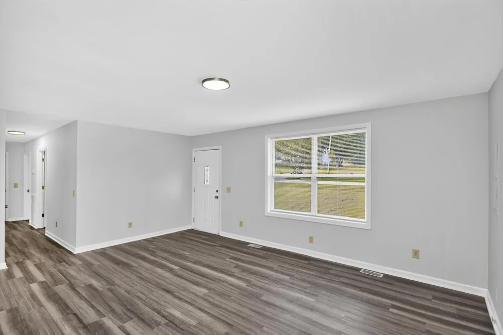 1009 Lynndale Dr Castalian Springs, TN 37031