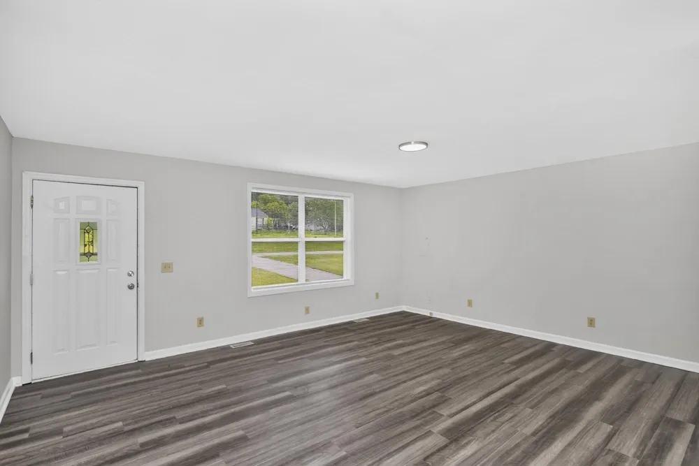 1009 Lynndale Dr Castalian Springs, TN 37031