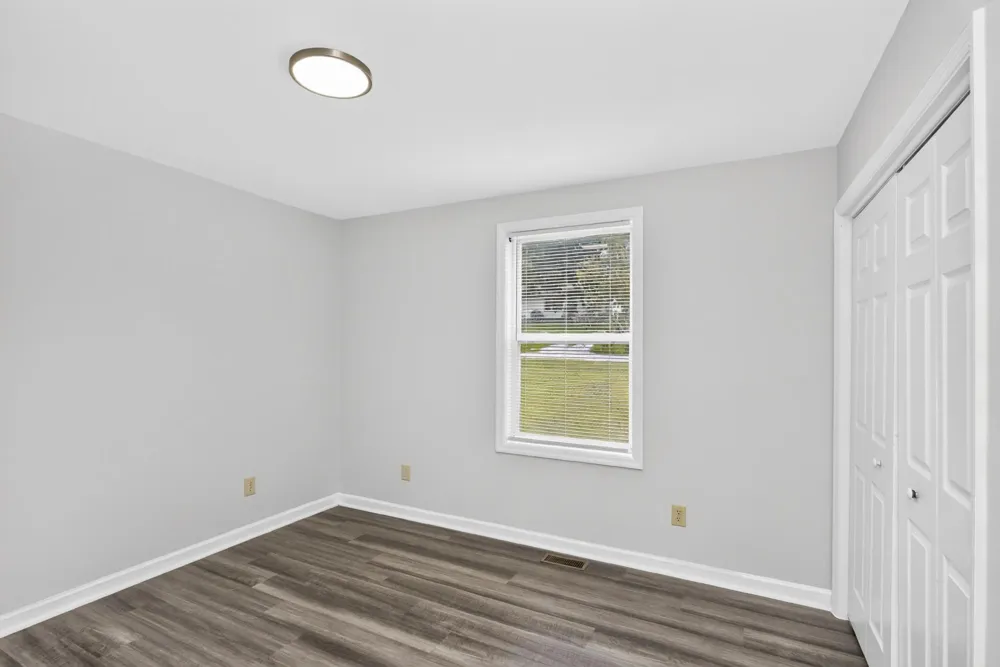 1009 Lynndale Dr Castalian Springs, TN 37031