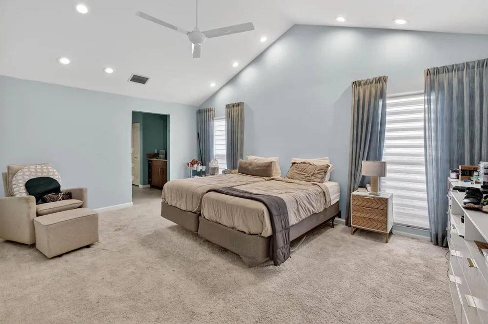 10065 Camelback Lane Boca Raton, FL 33498