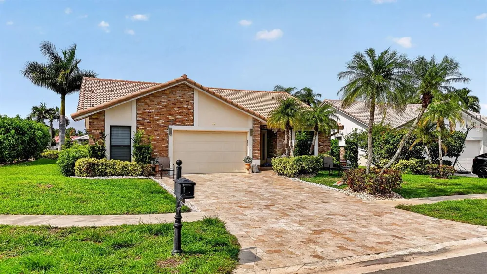 10065 Camelback Lane Boca Raton, FL 33498