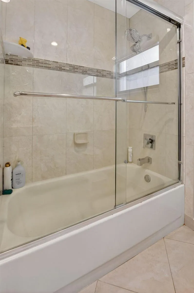 10065 Camelback Lane Boca Raton, FL 33498