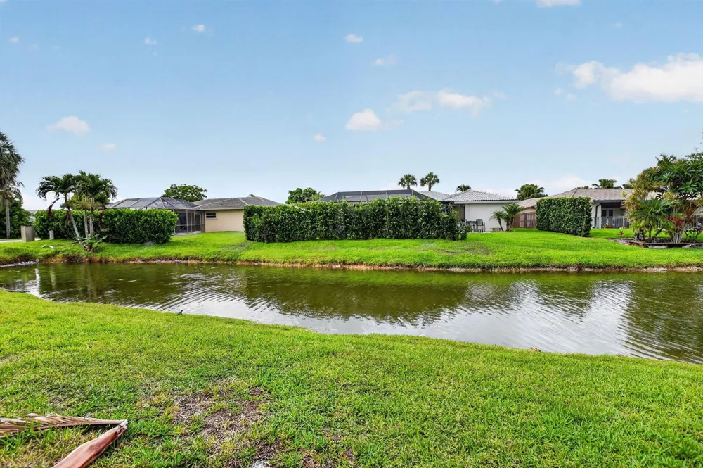 10065 Camelback Lane Boca Raton, FL 33498
