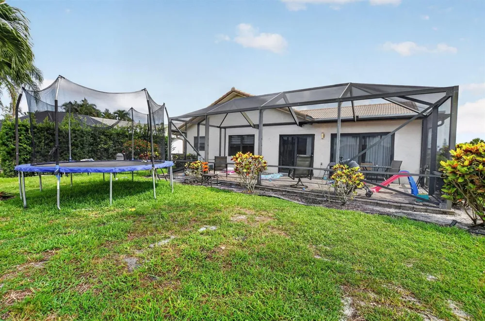 10065 Camelback Lane Boca Raton, FL 33498