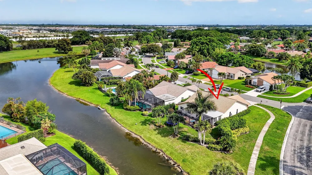 10065 Camelback Lane Boca Raton, FL 33498