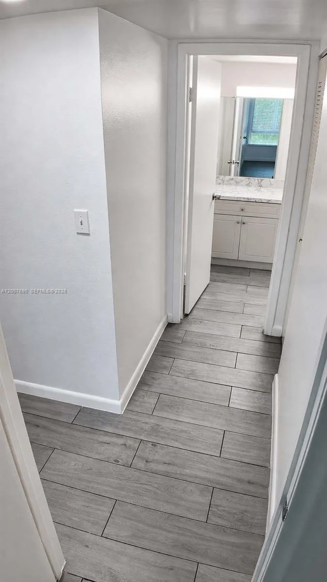 11120 SW 196th St #309 Cutler Bay, FL 33157