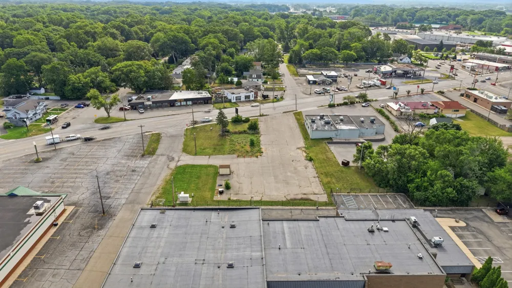 294 River Avenue Holland, MI 49424