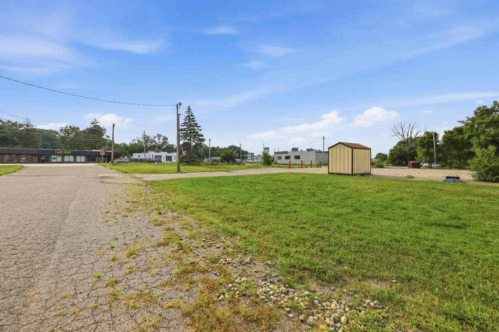 294 River Avenue Holland, MI 49424