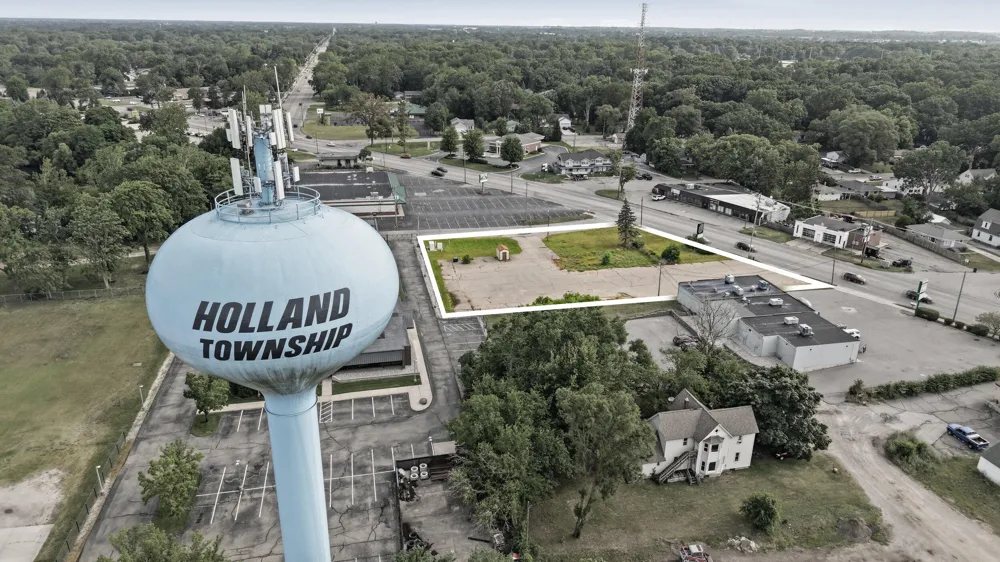 294 River Avenue Holland, MI 49424
