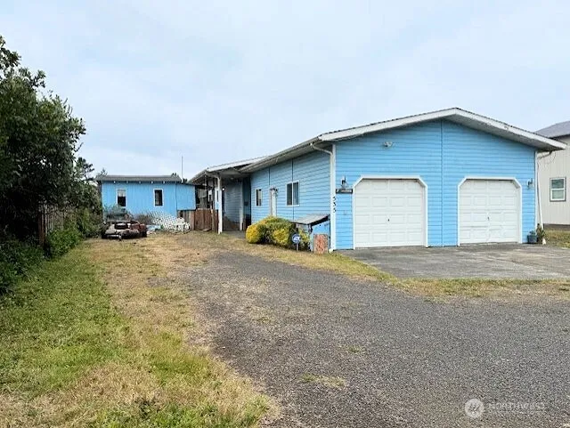 535 Canal Drive NE Ocean Shores, WA 98569