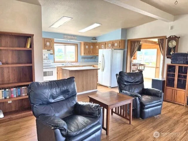 535 Canal Drive NE Ocean Shores, WA 98569