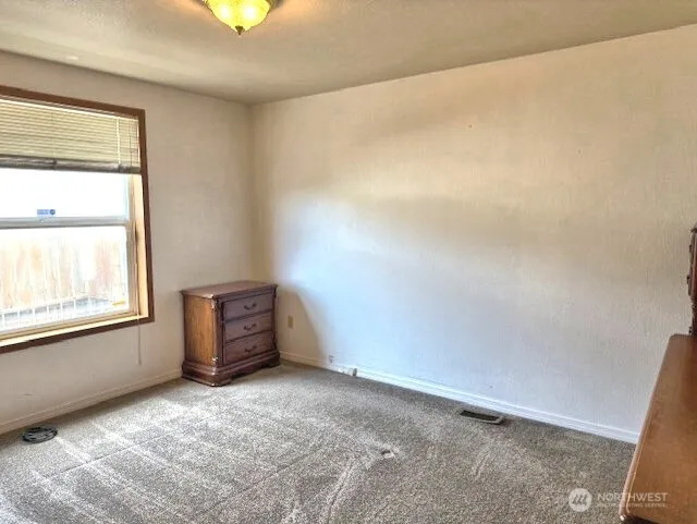 535 Canal Drive NE Ocean Shores, WA 98569