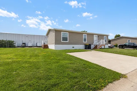 2095 Lancelot Lane