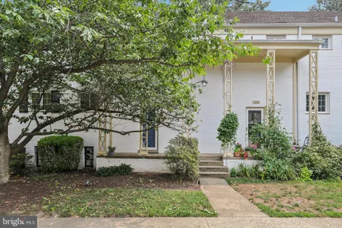 1622 RIPON PLACE