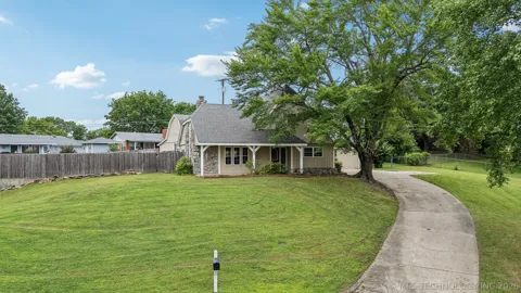206 Sandy Circle