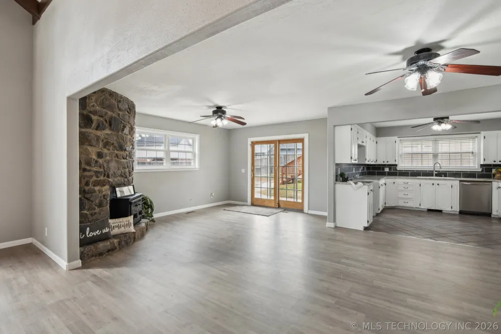 201 Sandy Circle Tahlequah, OK 74464
