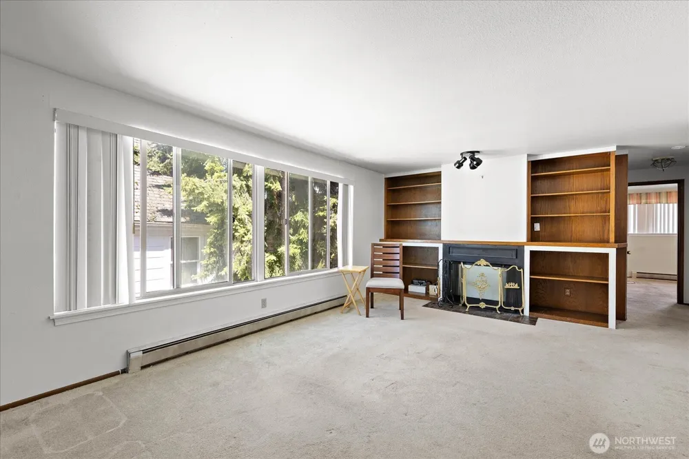 3209 Hoyt Avenue #302 Everett, WA 98201
