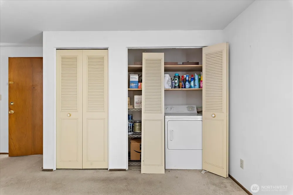 3209 Hoyt Avenue #302 Everett, WA 98201