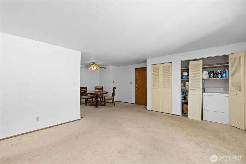 3209 Hoyt Avenue #302 Everett, WA 98201
