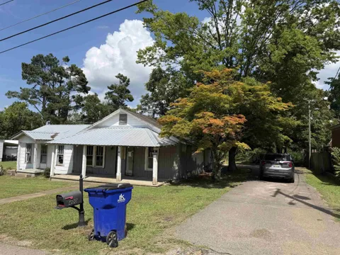 400 ALABAMA ST