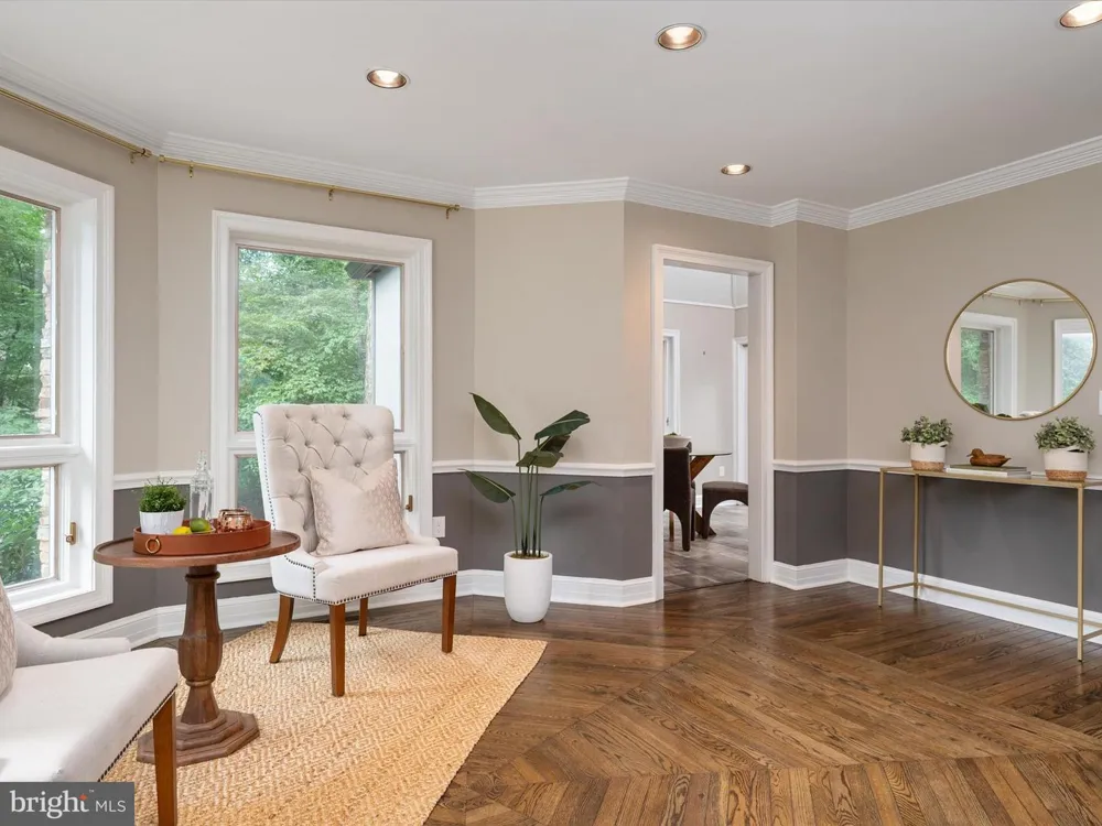 1486 DOWNHAM MARKET Annapolis, MD 21401