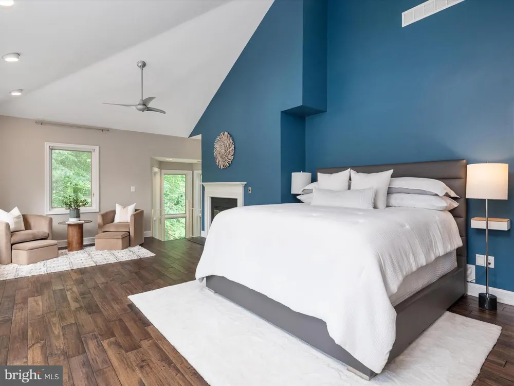 1486 DOWNHAM MARKET Annapolis, MD 21401