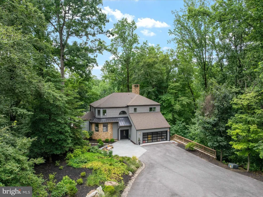 1486 DOWNHAM MARKET Annapolis, MD 21401