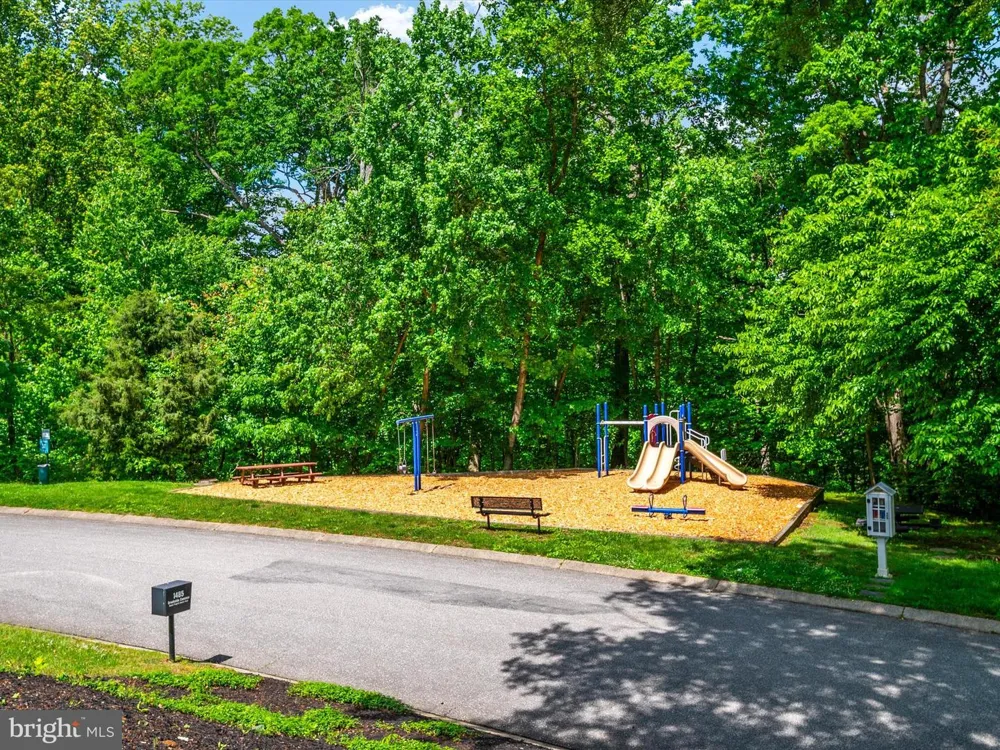 1486 DOWNHAM MARKET Annapolis, MD 21401
