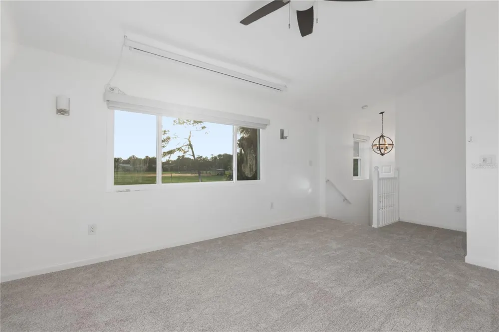 5400 DENVER STREET NE St Petersburg, FL 33703