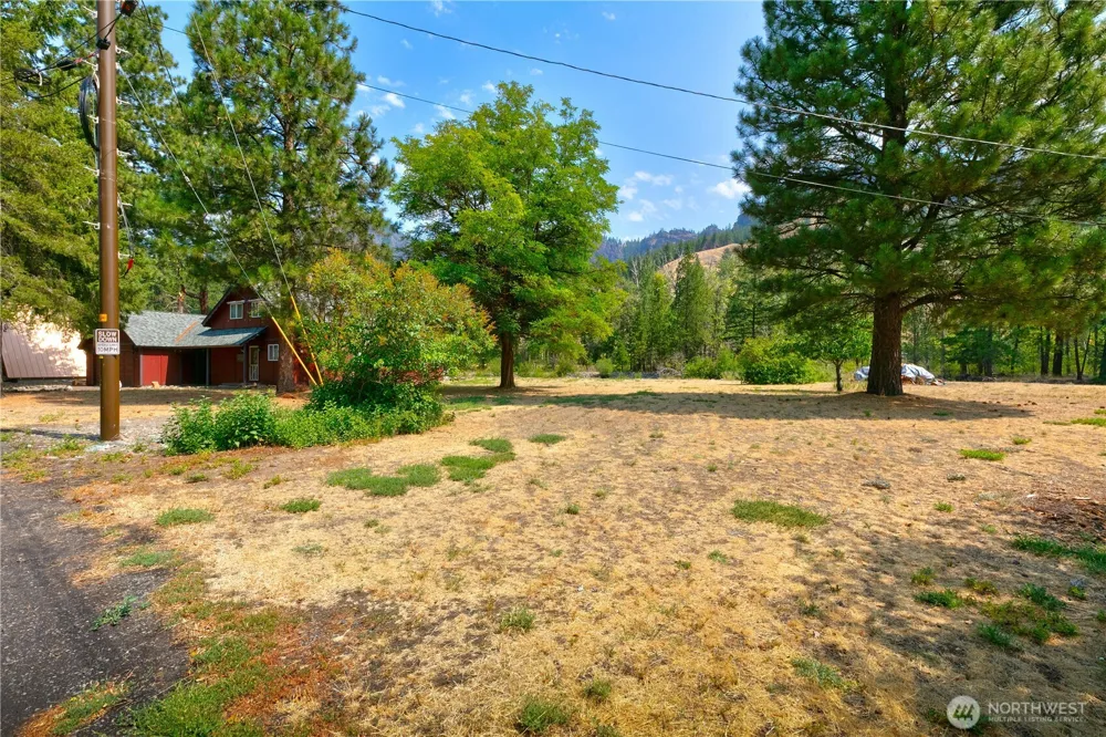 0 Lot 6 Pine Cliffs #2 Naches, WA 98937