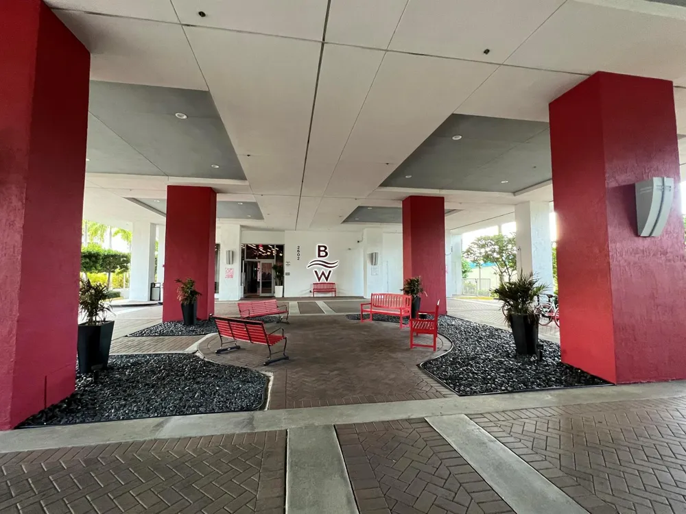 2600 E HALLANDALE BEACH BOULEVARD #T3110 Hallandale Beach, FL 33009