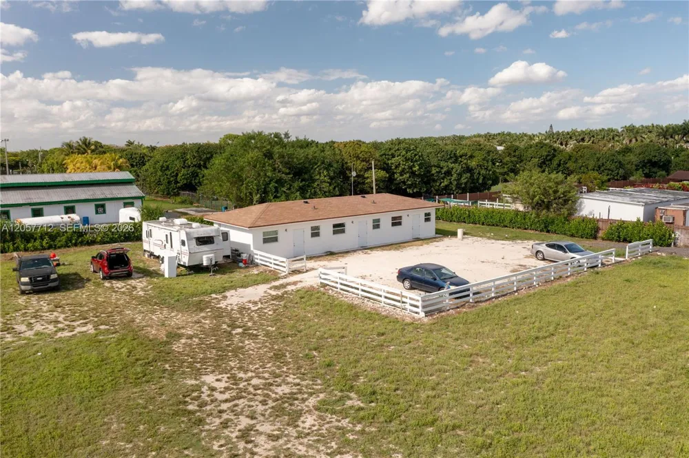 18651 SW 104th St #0 Miami, FL 33196