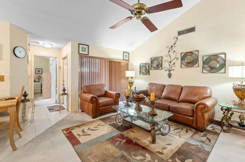 1158 Summit Trail Circle #C West Palm Beach, FL 33415