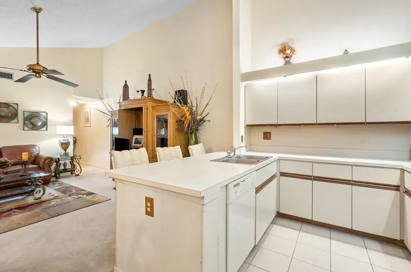 1158 Summit Trail Circle #C West Palm Beach, FL 33415