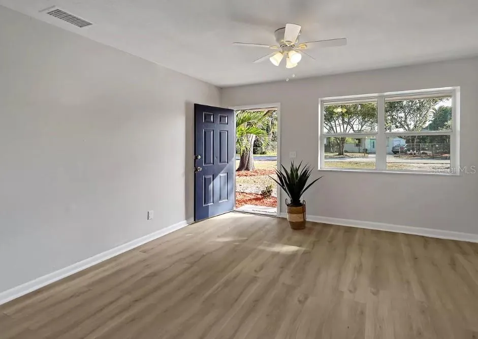 4535 38TH COURT Vero Beach, FL 32967