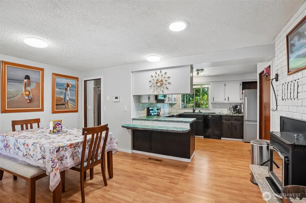 103 21st Avenue Kelso, WA 98626