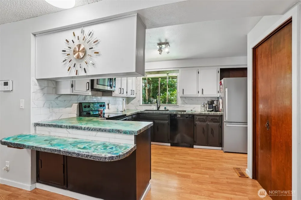 103 21st Avenue Kelso, WA 98626