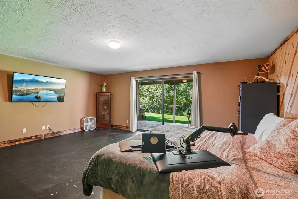 103 21st Avenue Kelso, WA 98626
