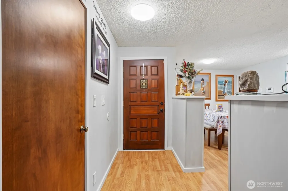 103 21st Avenue Kelso, WA 98626