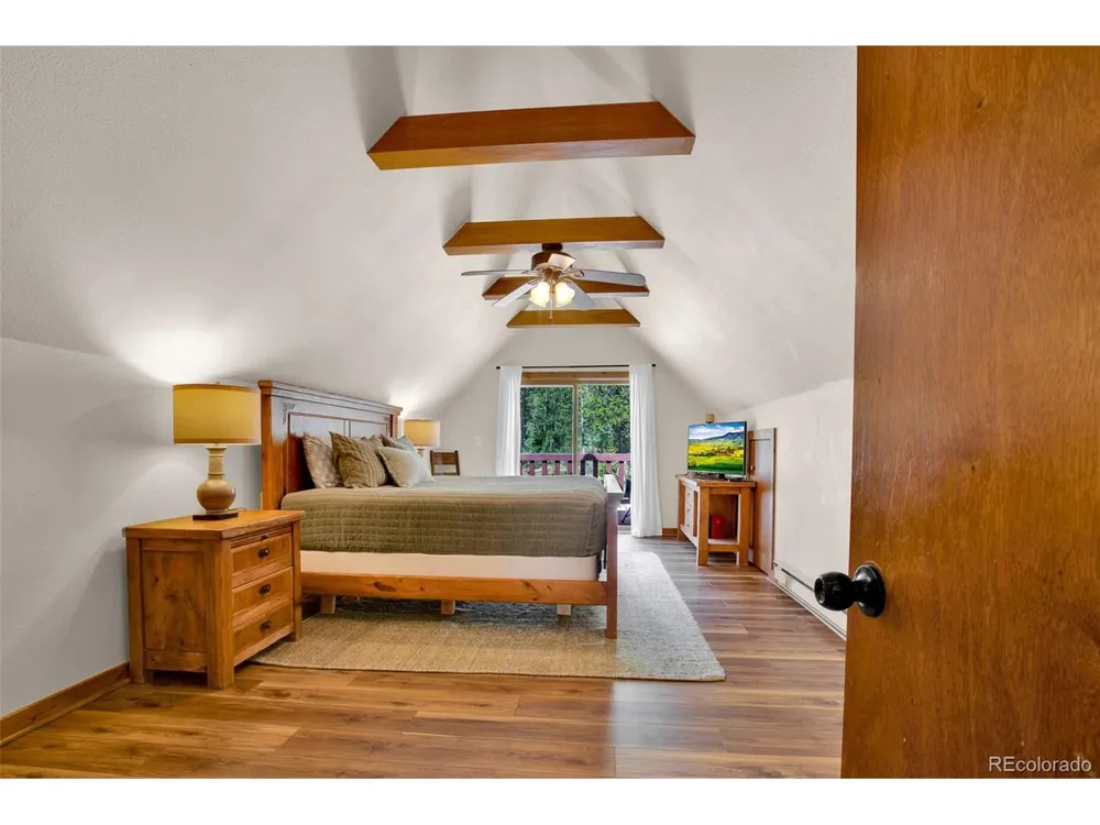 2399 CO RD 6 Alma, CO 80420