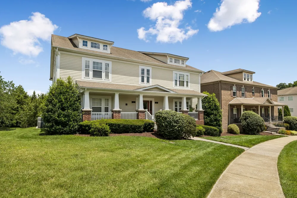 1102 Park Run Dr Franklin, TN 37067