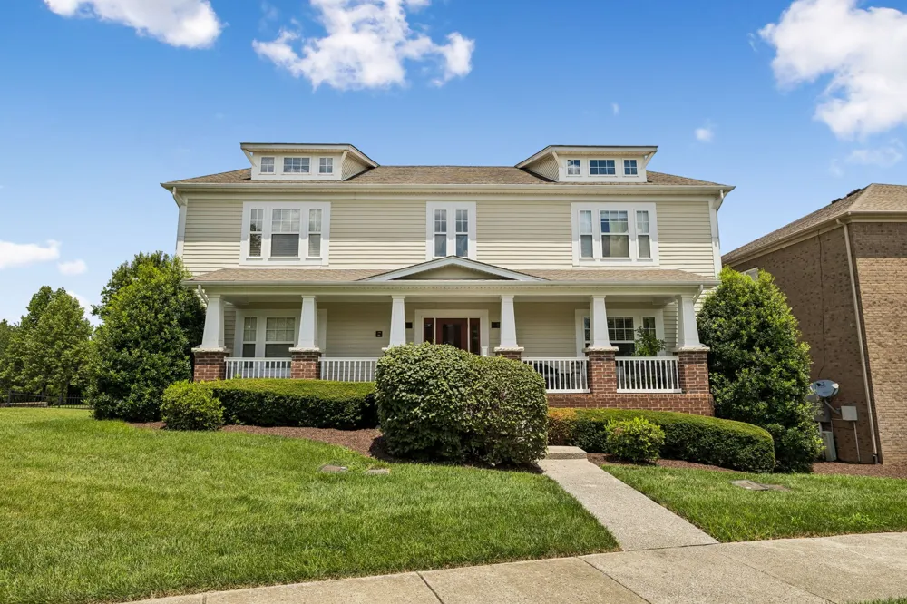 1102 Park Run Dr Franklin, TN 37067