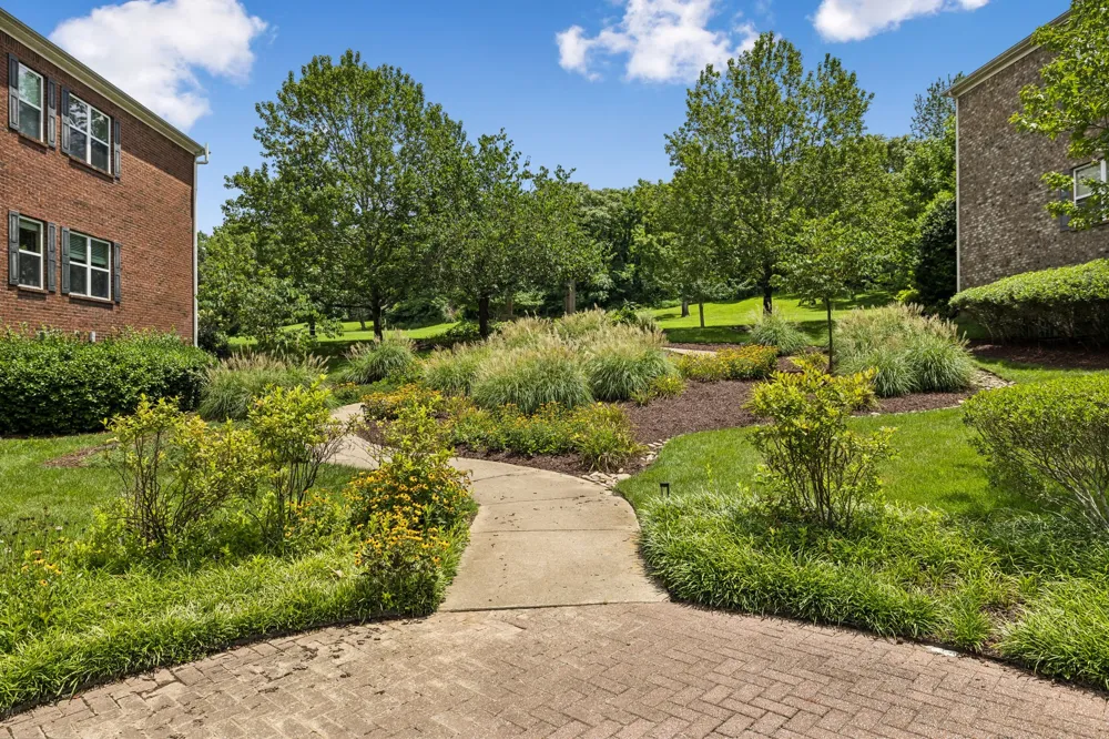 1102 Park Run Dr Franklin, TN 37067