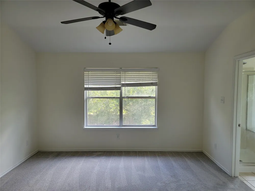 424 Folk Crest Lane League City, TX 77539