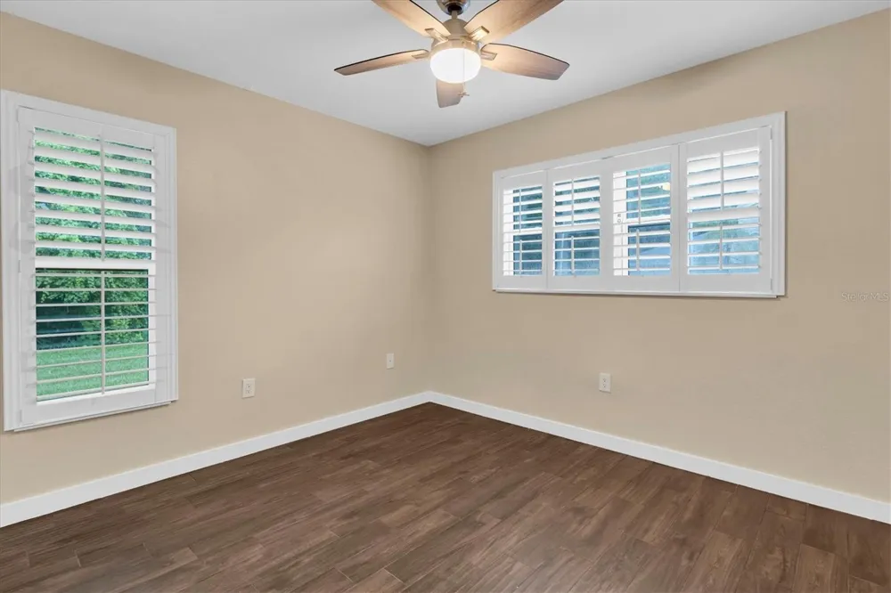 3203 CHARTER CLUB DRIVE #B Tarpon Springs, FL 34688