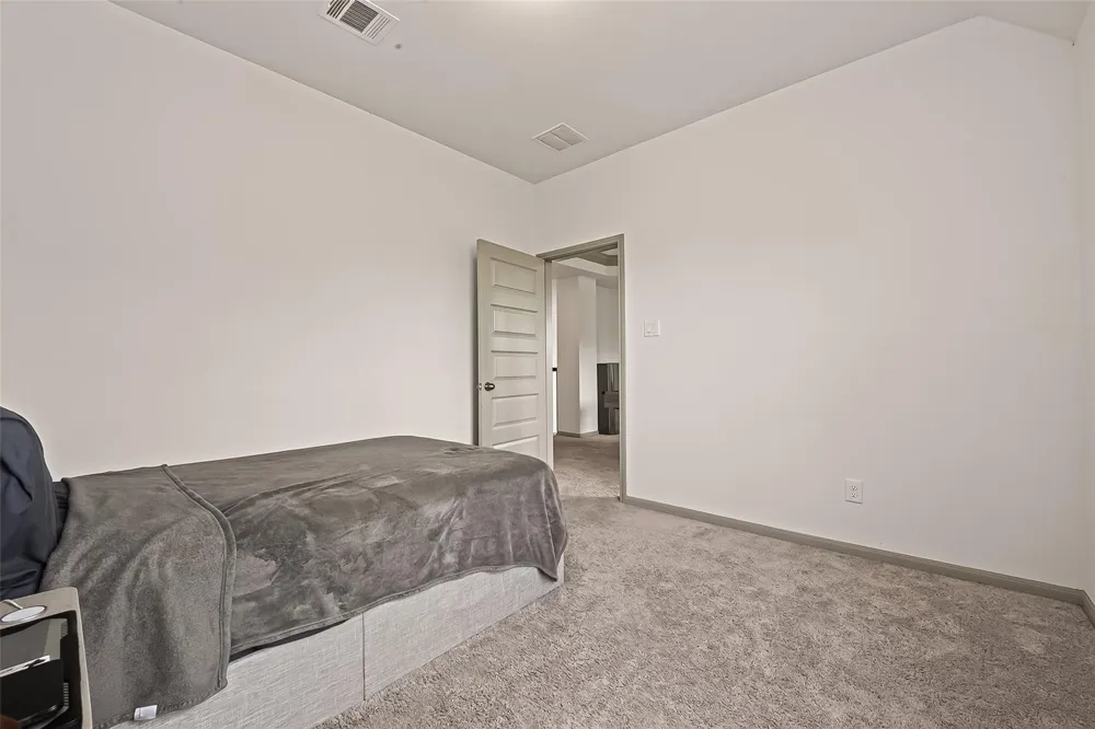 2225 Bellano Bay Drive La Marque, TX 77568