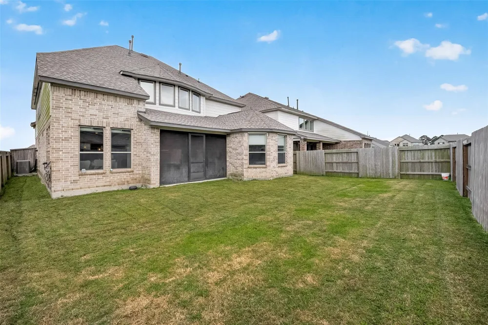 2225 Bellano Bay Drive La Marque, TX 77568